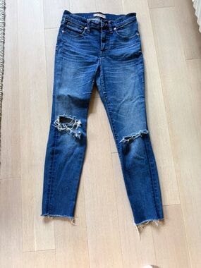 Madewell 9” High Rise Skinny Crop Distressed Jeans - Size 27